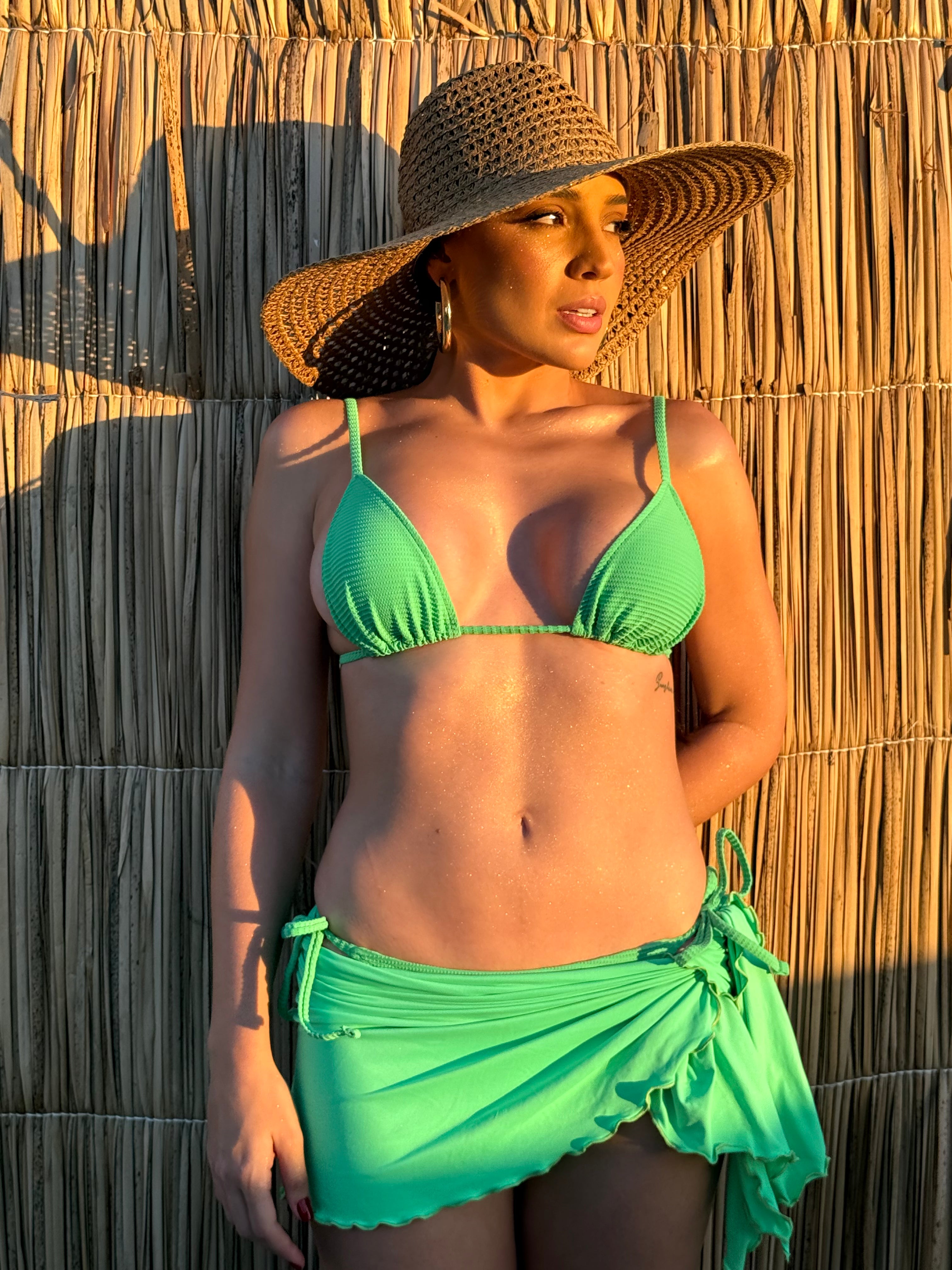 TOP CORTINA SALINAS VERDE + CALCINHA LACINHO SALINAS VERDE