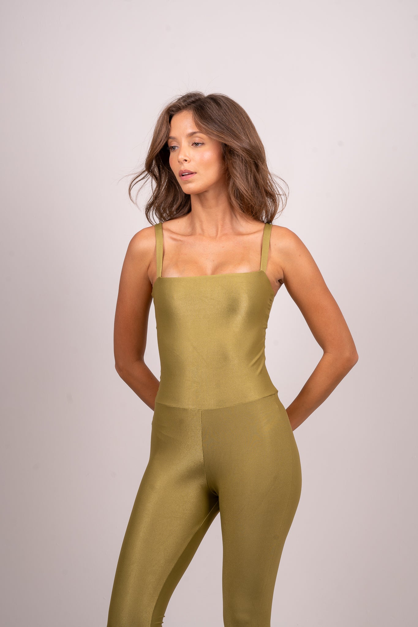 MACACÃO ROYAL PISTACHE