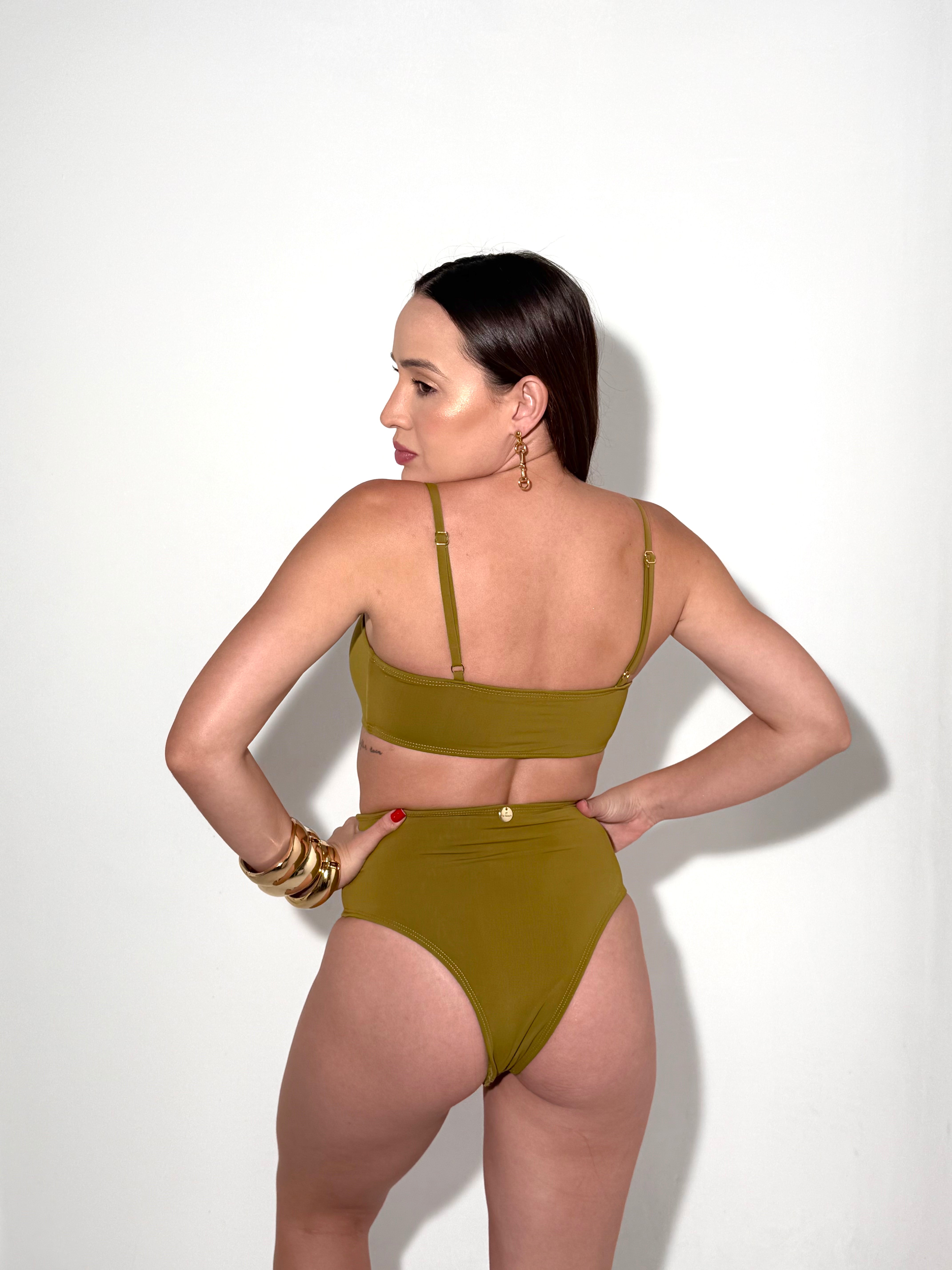 TOP ALICE LOU VERDE + HOT ALICE VERDE