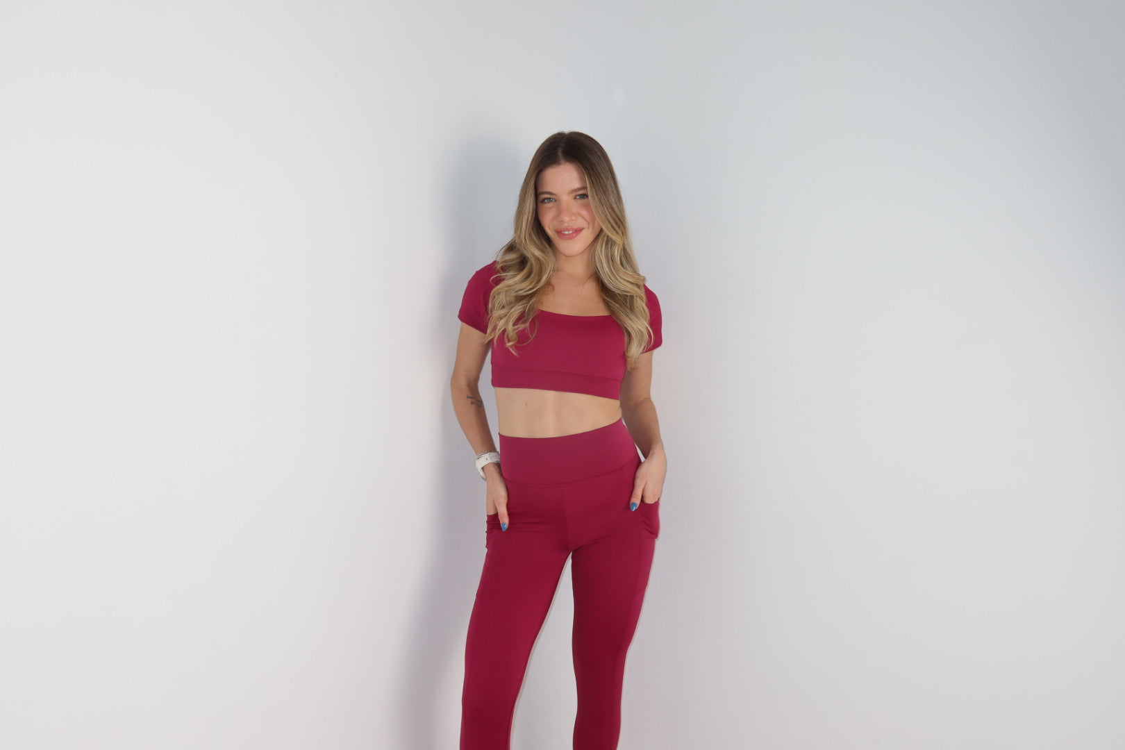 TOP MANGA CURTA CEREJA