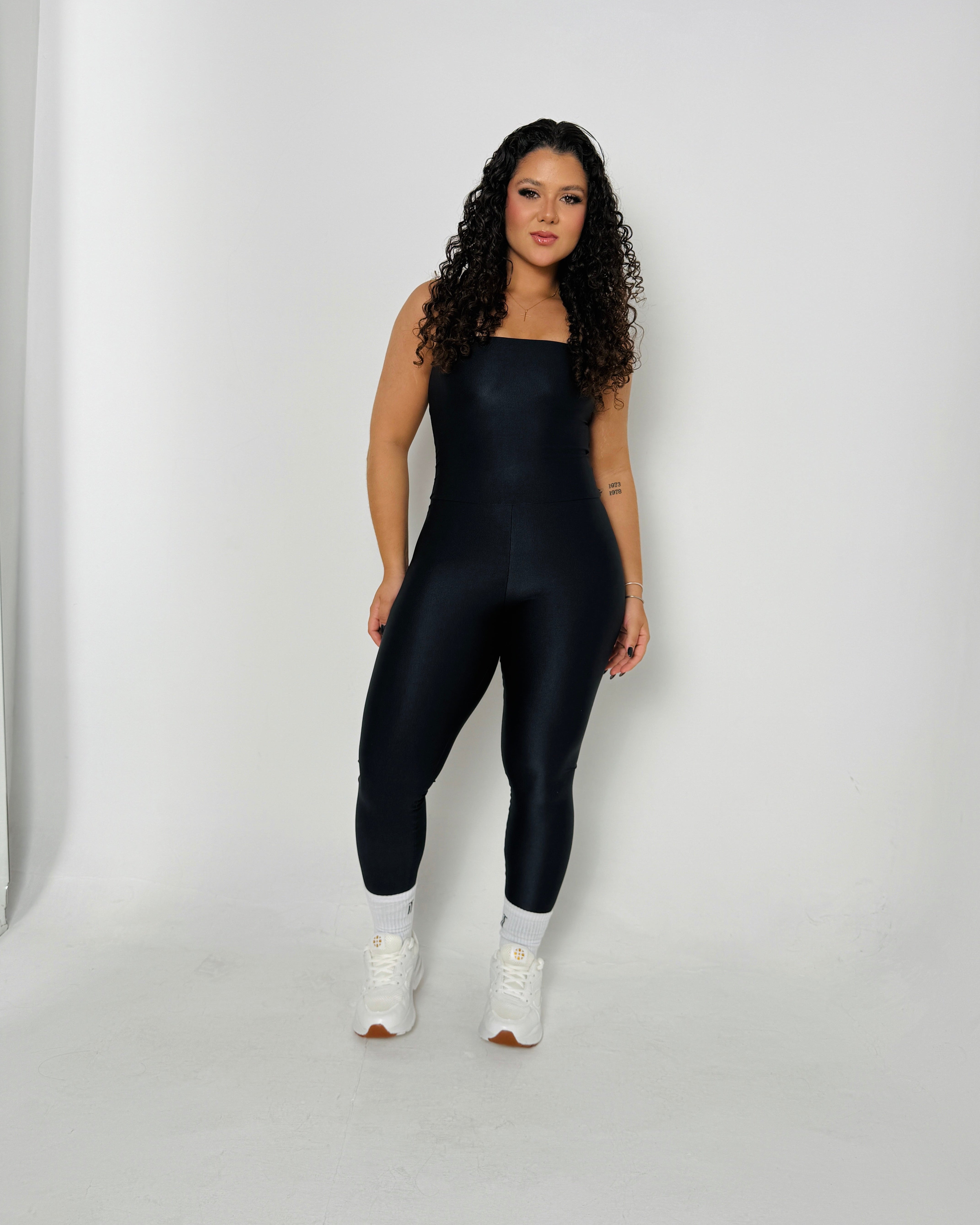 MACACÃO ROYAL PRETO