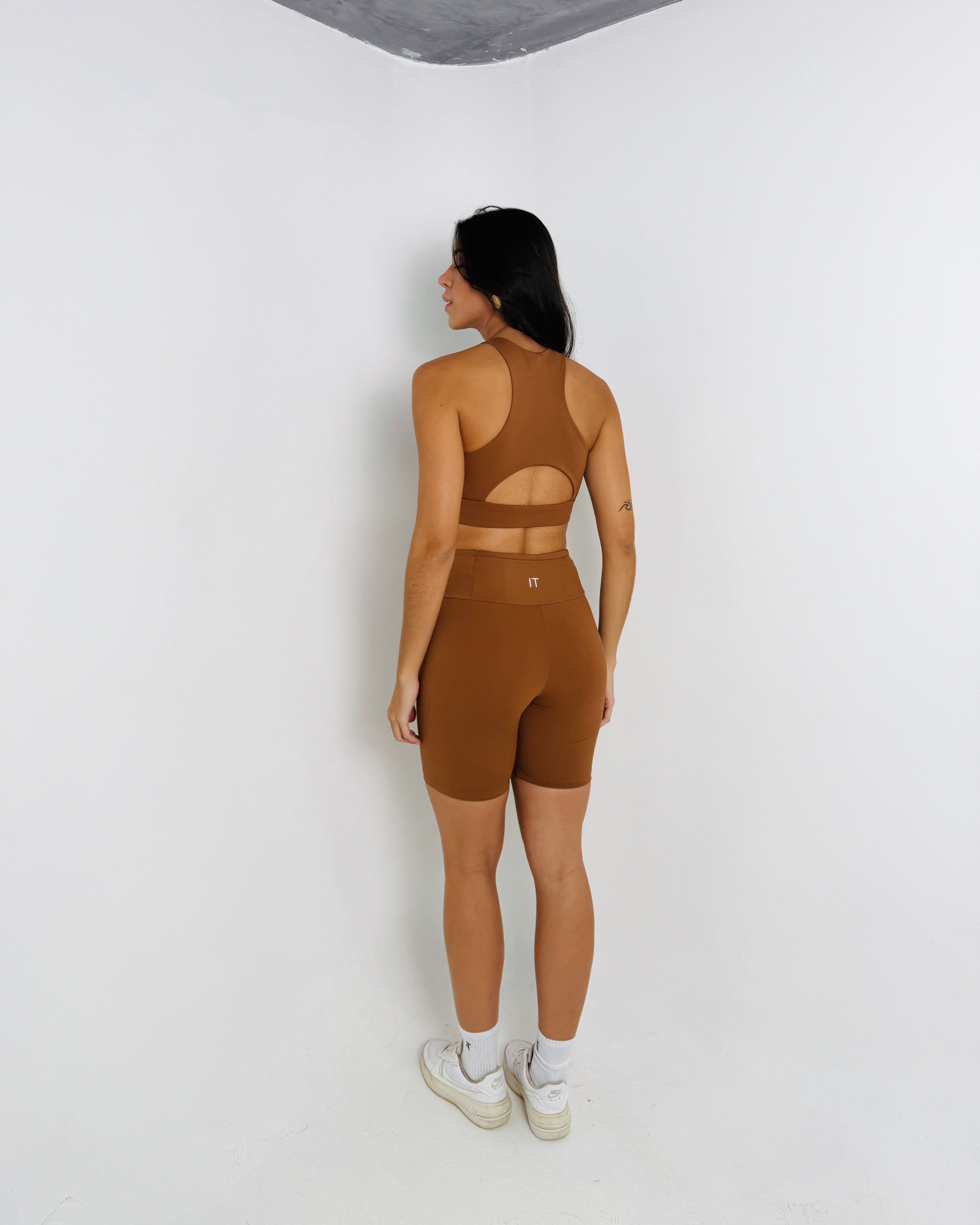 TOP SWOOSH FERRUGEM + BERMUDA LONG FERRUGEM